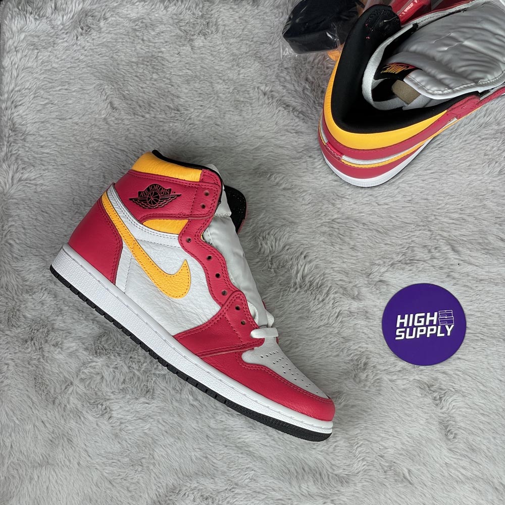 Jordan 1 Retro High OG Light Fusion Red